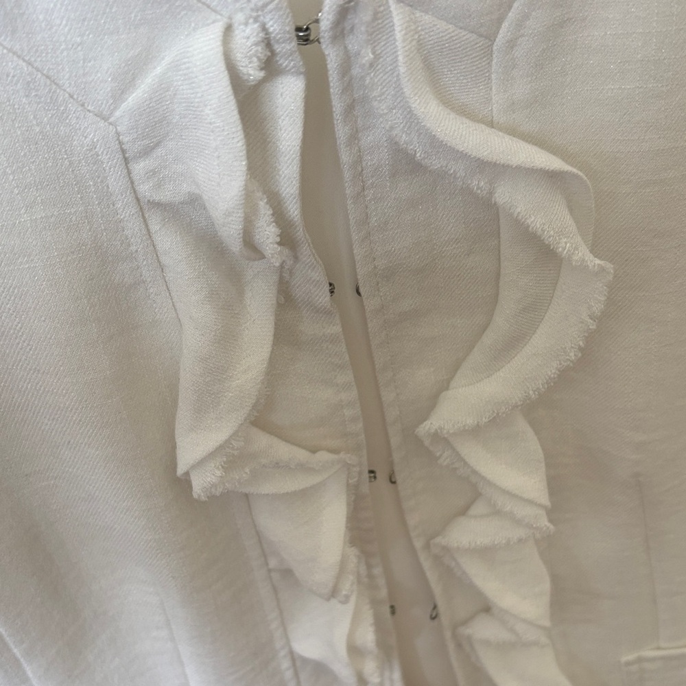 Chic White Ruffle Blazer - Picture 3 of 8